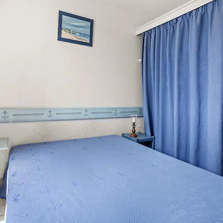 T2 Meuble 38m² Loggia 6 Pers Maxi Fréjus