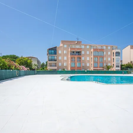T2 Meuble 38m² Loggia 6 Pers Maxi Fréjus