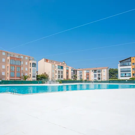 T2 Meublé 38m² Loggia 6 Pers Maxi * Fréjus