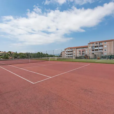 T2 Meuble 38m² Loggia 6 Pers Maxi Apartmán *